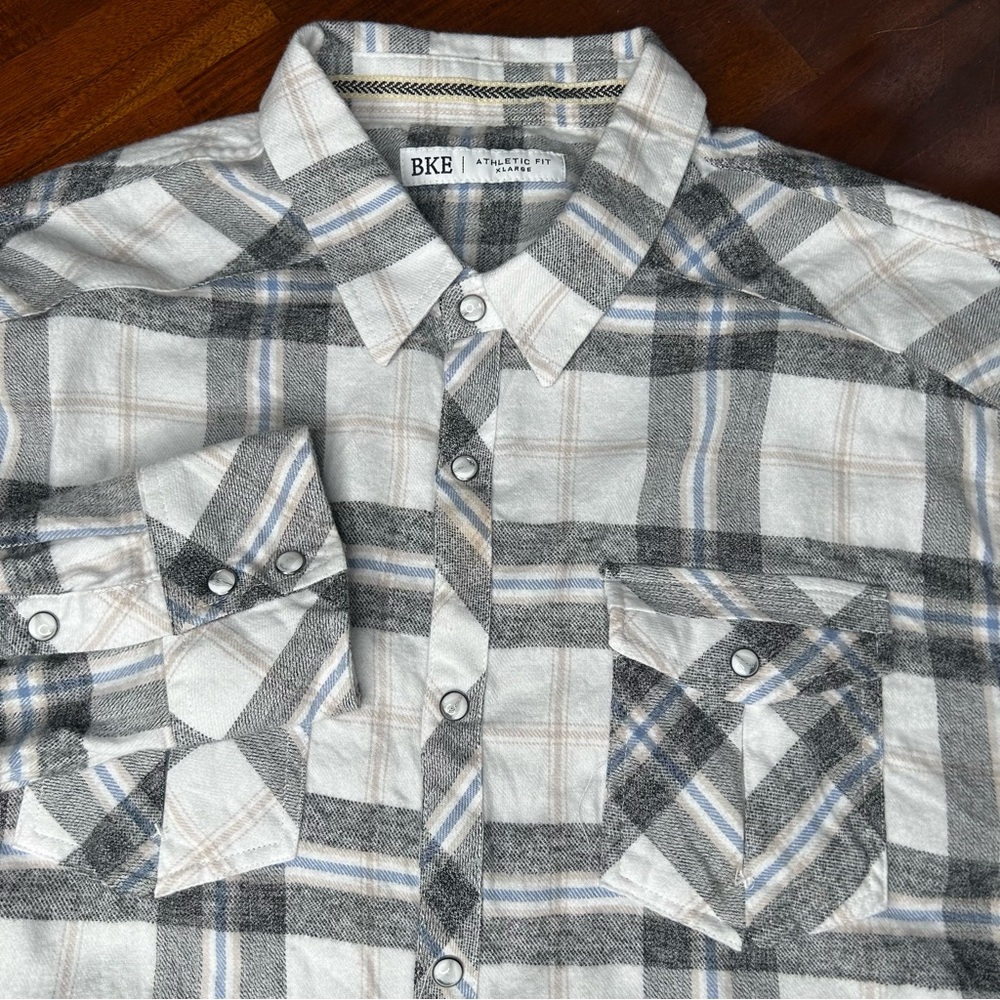 BKE White Black‎ Plaid 100% Long Sleeve Pearl Snap Flannel Shirt Athletic Fit